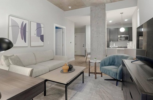Downtown Apartment | Landing | Spectacular 2BD, Yoga Studio, Courtyard