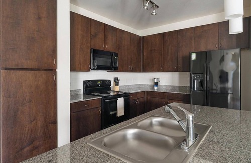 Northeast Houston Apartment | Landing | Spectacular 2BD, Game Room, Gym