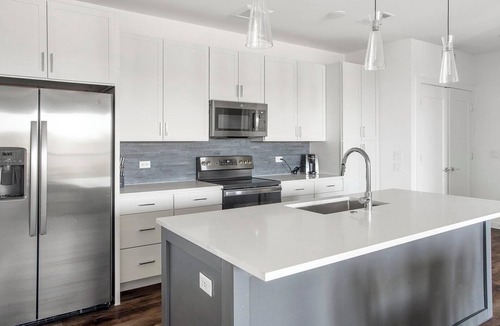 Austin Apartment | Landing | Spectacular 2BD, Pool, Clubhouse