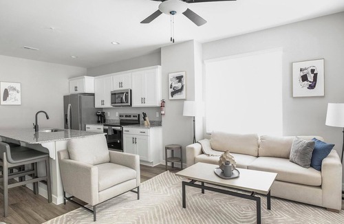 Madison Apartment | Landing | Spectacular 2BD, Clubhouse, Pool