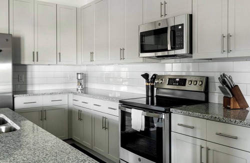 East Raleigh Apartment | Landing | Spectacular 2BD, Yoga Studio, Clubhouse