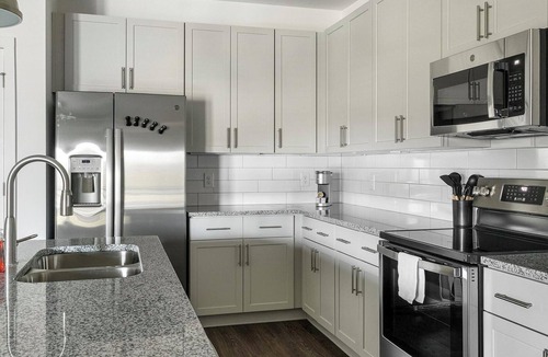 East Raleigh Apartment | Landing | Spectacular 2BD, Yoga Studio, Clubhouse