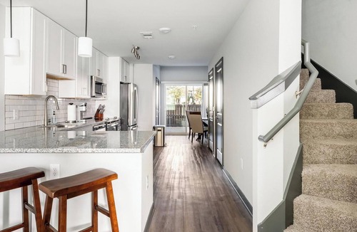 Northwest Pensacola Apartment | Landing | Spectacular 3BD, Pool, Gym