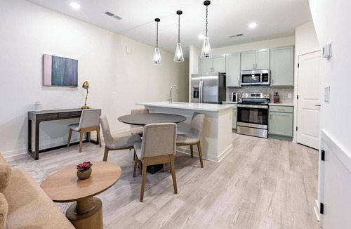 Wilmington Apartment | Landing | Spectacular 3BD, Pool, Yoga Studio