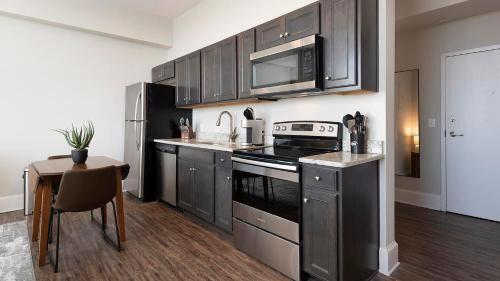 Spartanburg Apartment | Landing Spectacular Studio Gym
