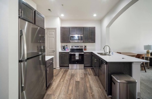 Corryville Apartment | Landing | Spectacular 1BD, Pool, Gym