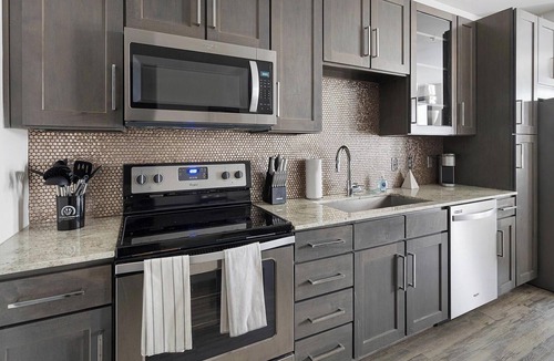 Fort Worth Cultural District Apartment | Landing | Spectacular Studio, Game Room, Gym