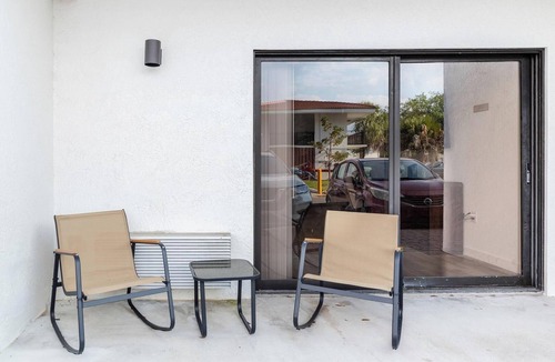 Golden Gate Apartment | Landing | Spectacular Studio, Yoga Studio, Gym