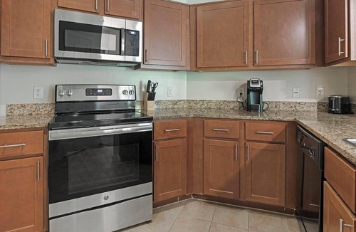 Chillum Apartment | Landing | Spectacular 1BD, Courtyard, Pool