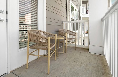 Fort Mill Apartment | Landing | Spectacular 1BD, Gym, Pool