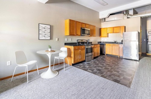 Leavenworth Apartment | Landing | Spectacular 1BD, Courtyard