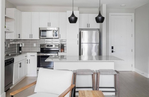 Rock Creek Apartment | Landing | Spectacular 2BD, Gym, Courtyard