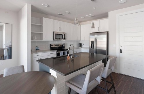Wetmore Apartment | Landing | Spectacular 2BD, Pool, Clubhouse