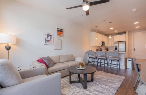 Wetmore Apartment | Landing | Spectacular 1BD, Pool, Gym