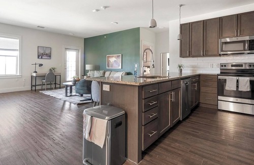 Stone Oak Apartment | Landing | Spectacular 2BD, Pool, Game Room