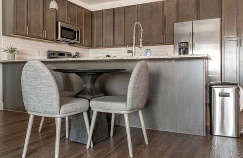 Stone Oak Apartment | Landing | Spectacular 2BD, Pool, Game Room