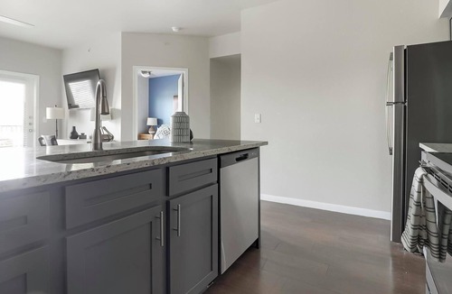 San Antonio Apartment | Landing | Spectacular 2BD, Gym, Clubhouse