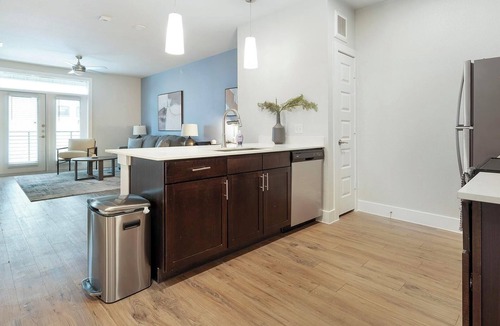 Far North Central Apartment | Landing | Spectacular 1BD, Gym