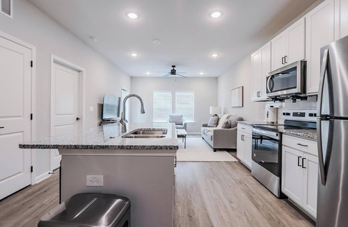 San Marcos Apartment | Landing | Spectacular 1BD, Pool, Clubhouse