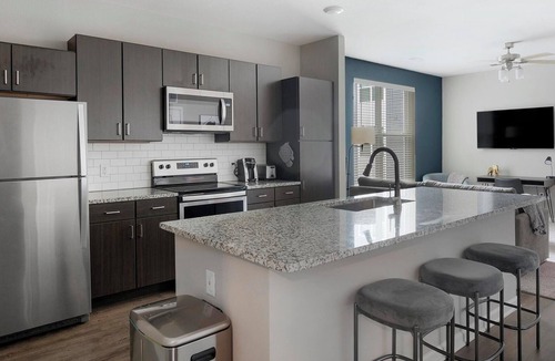 Chesterfield Apartment | Landing | Stunning 1BD, Clubhouse, Courtyard
