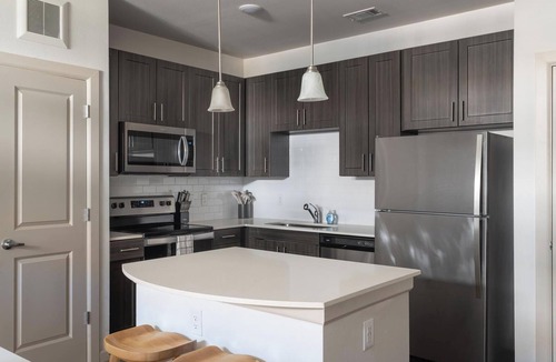 Pflugerville Apartment | Landing | Stunning 1BD, Courtyard, Pool