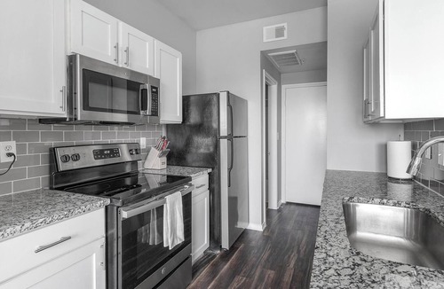 Fossil Creek Apartment | Landing | Stunning 1BD, Pool, Clubhouse