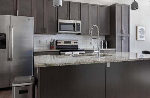 Stone Oak Apartment | Landing | Stunning 1BD, Game Room, Gym