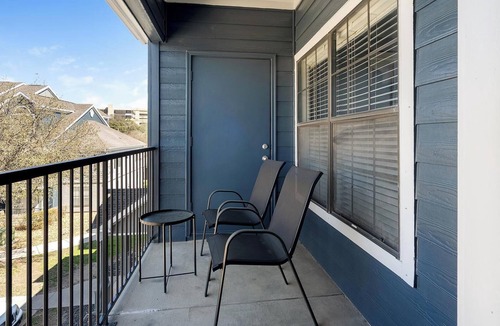 Medical Center District Apartment | Landing | Stunning 1BD, Pool, Clubhouse