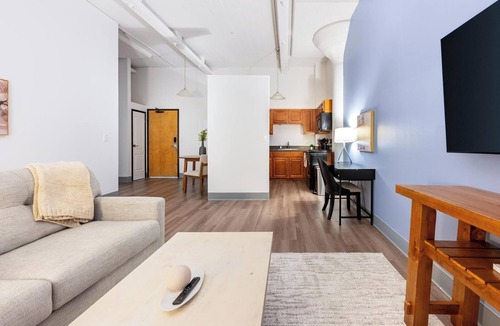 Metro Center Apartment | Landing | Stunning 1BD, Courtyard