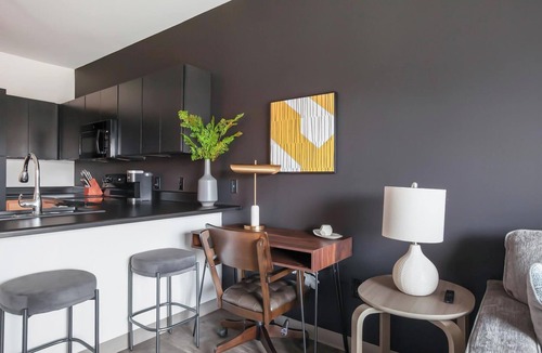 Springfield Apartment | Landing | Stunning 1BD, Courtyard