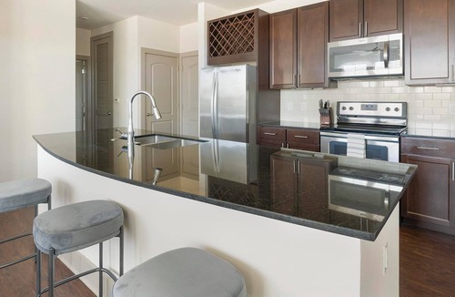 Klein Apartment | Landing | Stunning 1BD, Clubhouse, Gym