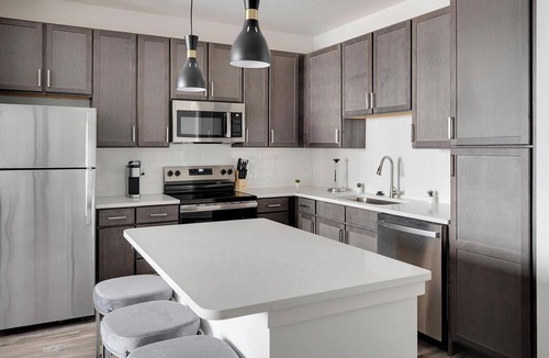 Cordova Apartment | Landing | Stunning 1BD, Clubhouse