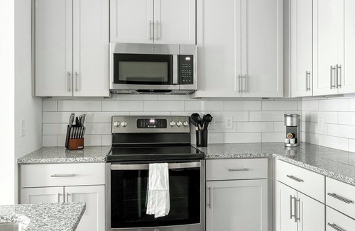 East Raleigh Apartment | Landing | Stunning 1BD, Clubhouse, Yoga Studio