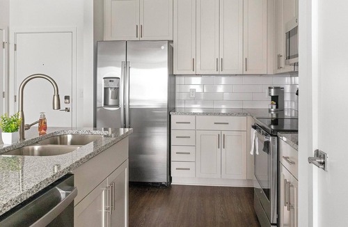 East Raleigh Apartment | Landing | Stunning 1BD, Gym, Clubhouse