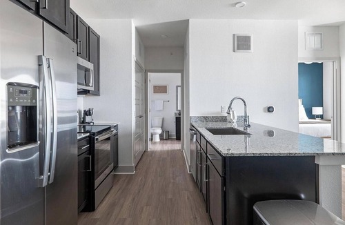 Austin Apartment | Landing | Stunning 1BD, Gym, Pool