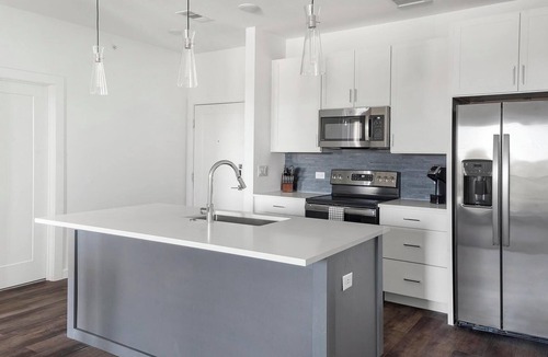 Austin Apartment | Landing | Stunning 1BD, Pool, Clubhouse