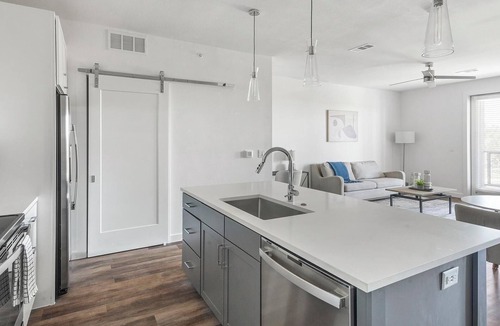 Austin Apartment | Landing | Stunning 1BD, Pool, Clubhouse
