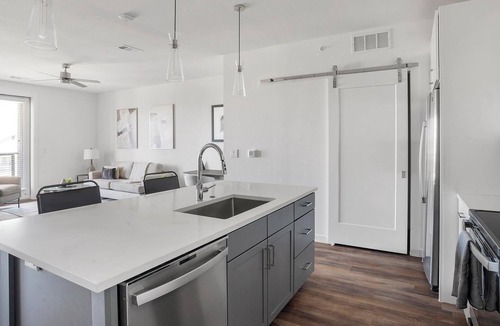 Austin Apartment | Landing | Stunning 1BD, Pool, Clubhouse