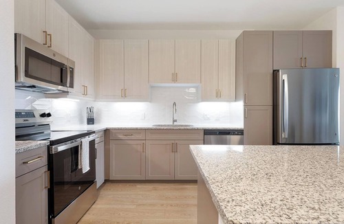 Scofield Farms Apartment | Landing | Stunning 1BD, Pool, Clubhouse