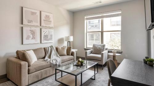 McKinney Apartment | Landing Stunning 1BD Pool Gym