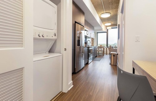 Baileys Crossroads Apartment | Landing | Stunning 1BD, Game Room, Gym