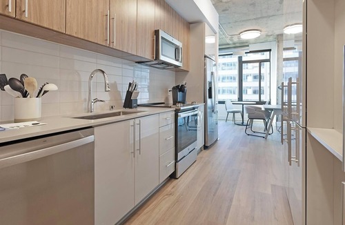 Baileys Crossroads Apartment | Landing | Stunning 1BD, Gym, Game Room