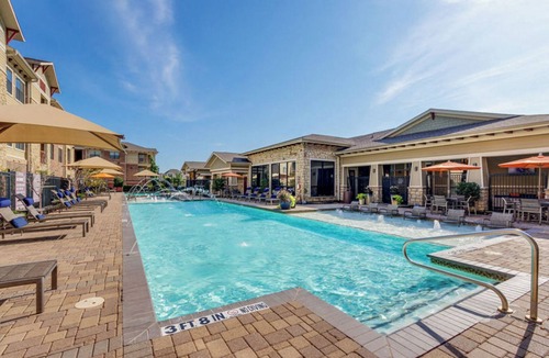 Northeast Carrollton Apartment | Landing | Stunning 1BD, Clubhouse, Pool