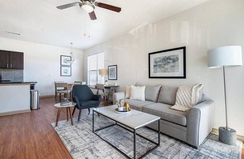 Fort Worth Apartment | Landing | Stunning 1BD, Pool, Rooftop Lounge