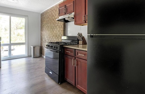 Greenbelt Apartment | Landing | Stunning 1BD, Pool, Gym