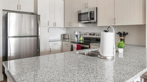 Huntersville Apartment | Landing Stunning 1BD Gym
