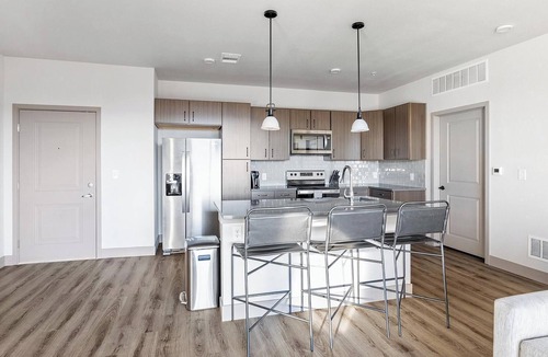 Littleton Apartment | Landing | Stunning 1BD, Gym, Clubhouse