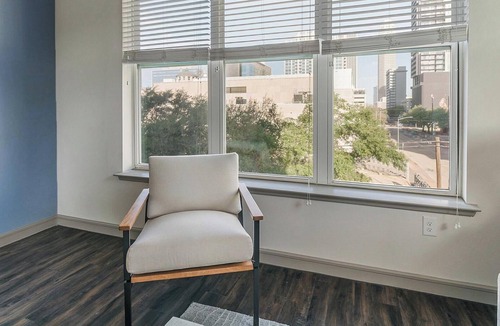 Central Business District Apartment | Landing | Stunning 2BD, Clubhouse, Courtyard