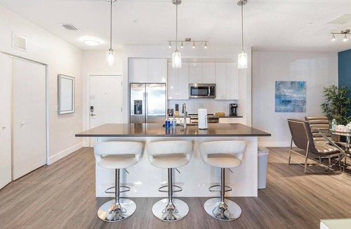 Port Tampa City Apartment | Landing | Stunning 2BD, Clubhouse, Gym