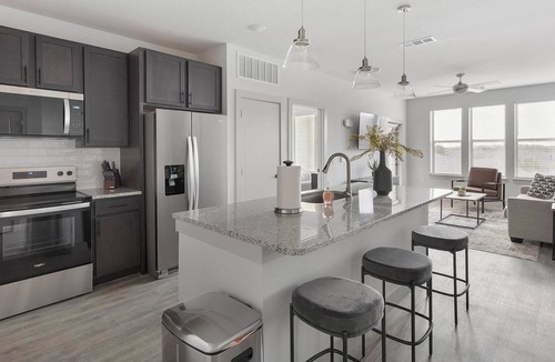 Corinth Apartment | Landing | Stunning 2BD in Corinth